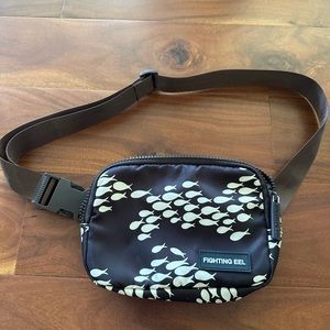 Fighting eel side pouch / belt bag / fanny pack in toffee fish print